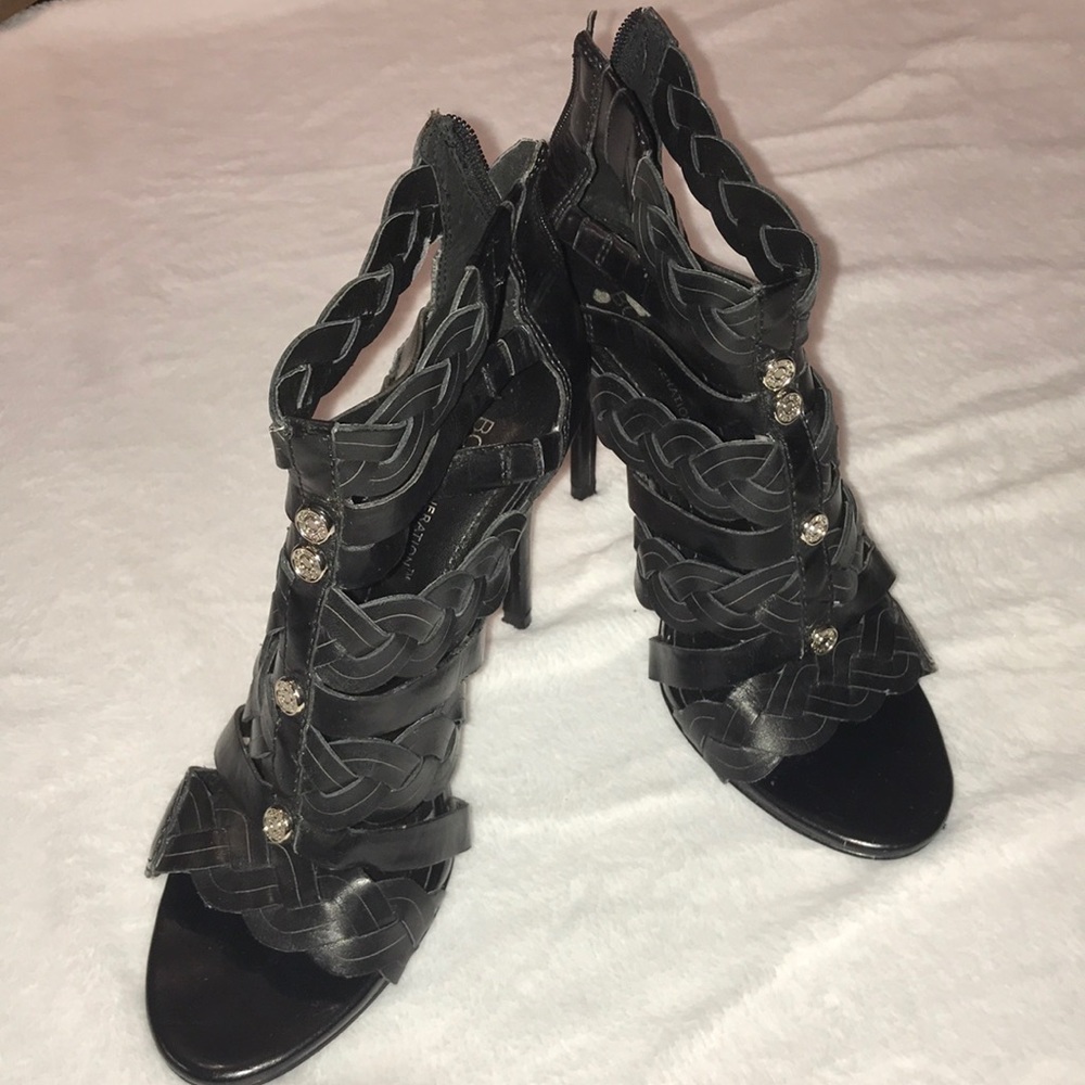 Extremely cute heels